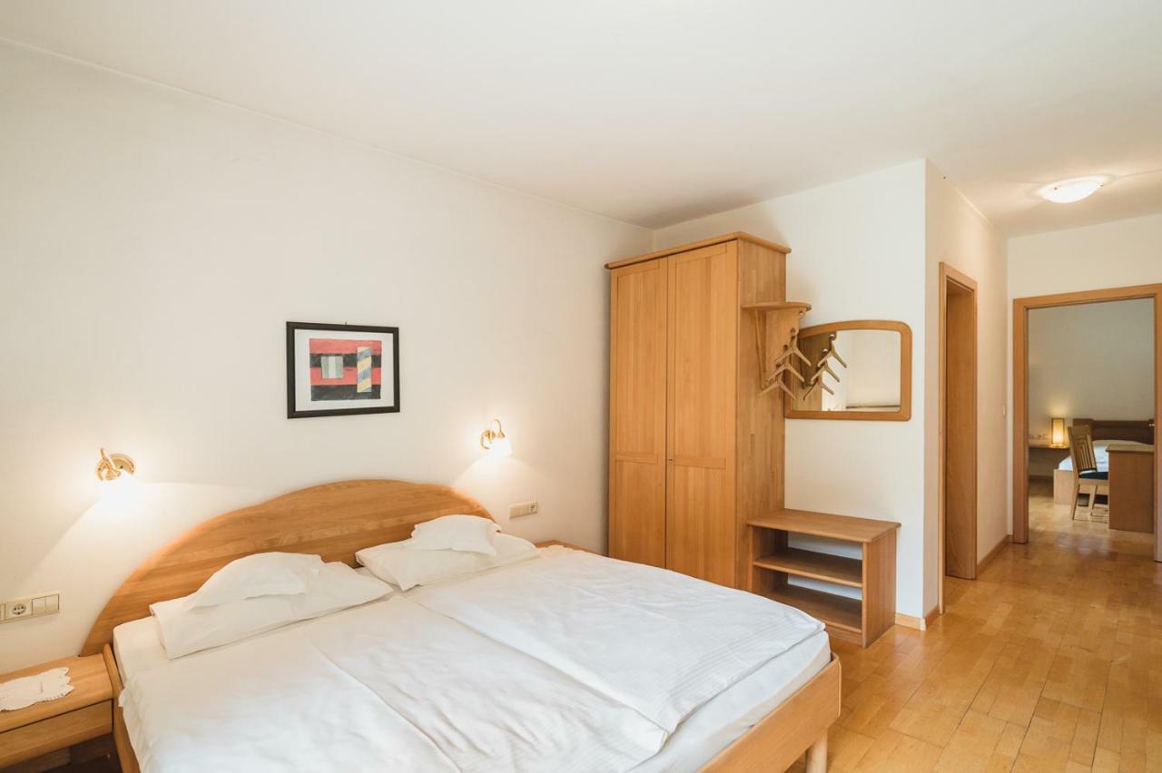 Guesthouse St Nikolaus Ultimo Habitación foto
